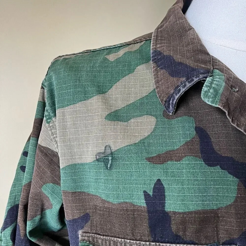 Vintage U.S. Army Woodland Camo BDU Jacket Medium Regular Ripstop Combat Coat - Picture 4 of 11